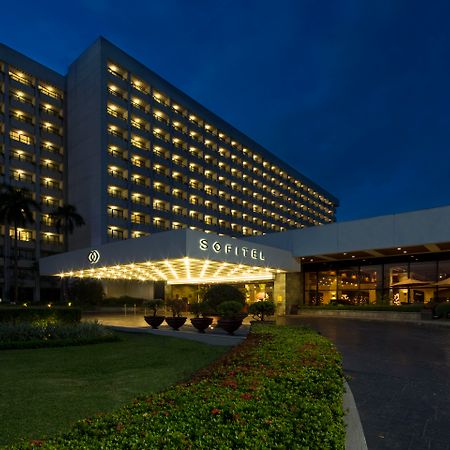 Sofitel Philippine Plaza Manila Hotel Exterior photo